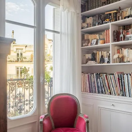 Veeve - Marais Melody Apartment Paris